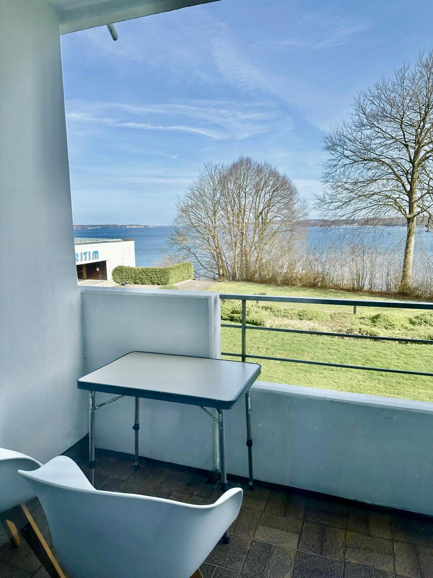 Appartement Mit Traumhaftem Kieler Foerde Blick ภายนอก รูปภาพ