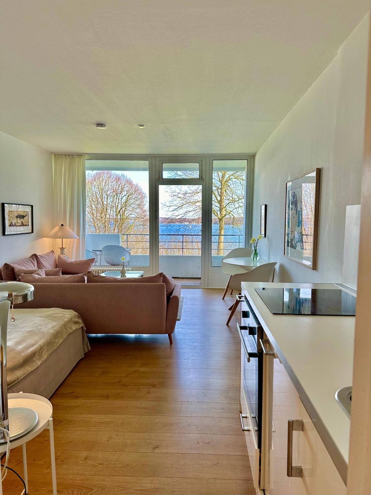 Appartement Mit Traumhaftem Kieler Foerde Blick ภายนอก รูปภาพ
